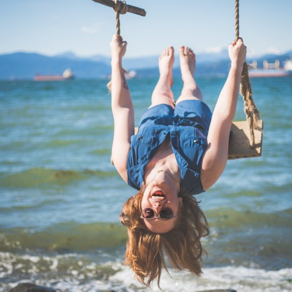 Meet your Posher, Oliviana - Picture 5 of 5